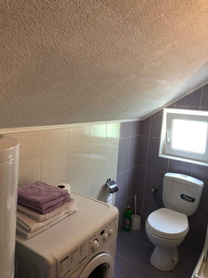 Apartman Nina2 Risan Luaran gambar